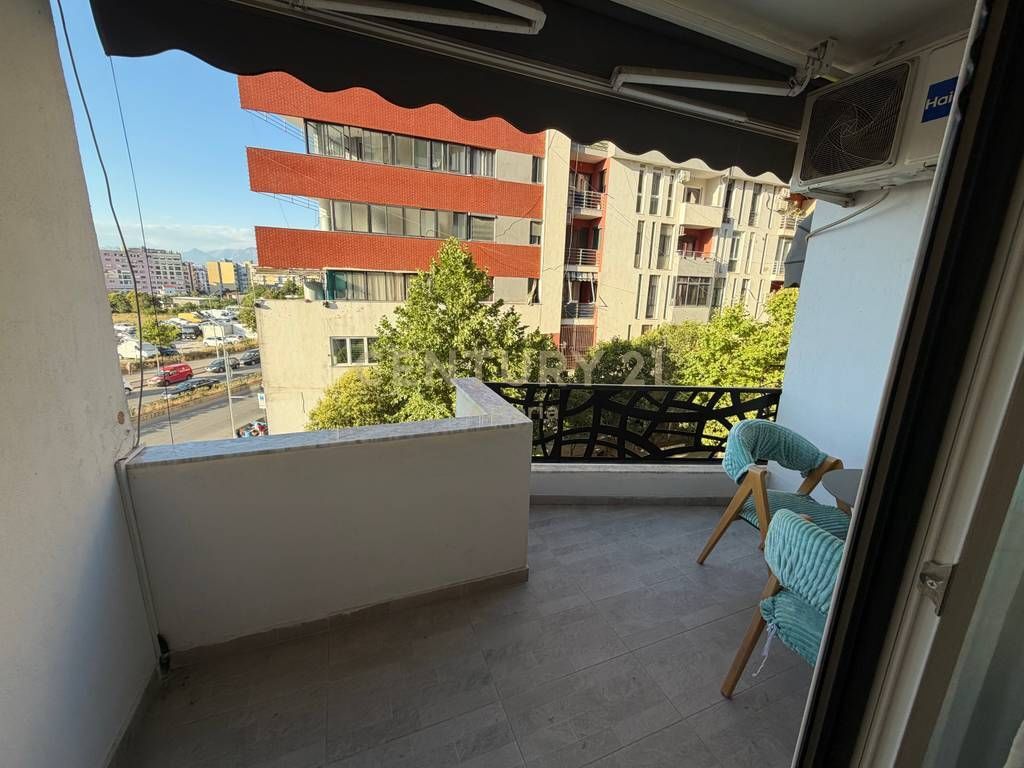 Appartamento 2+1 in Affitto – Viale Migjeni, Yzberish
