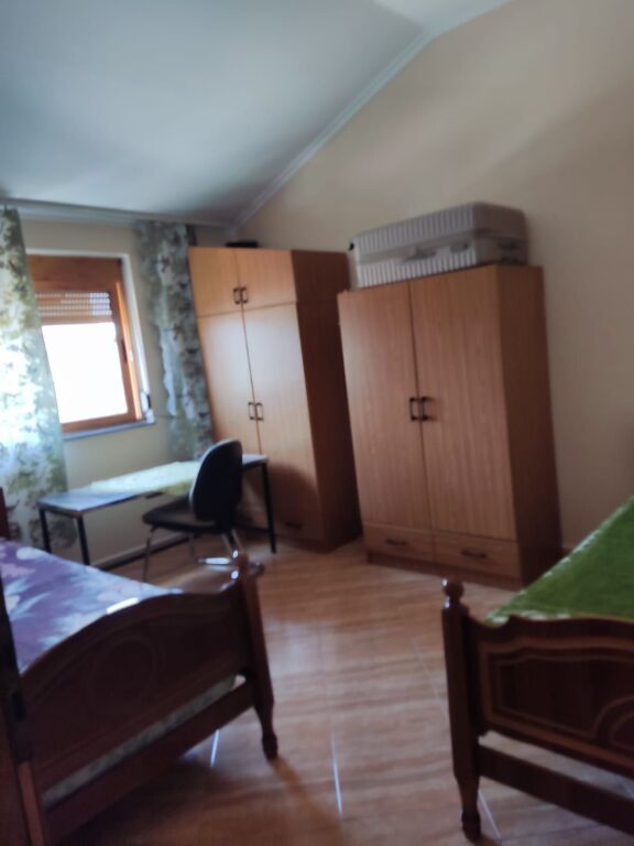 Apartament 1+1 per qera Siri Kodra !