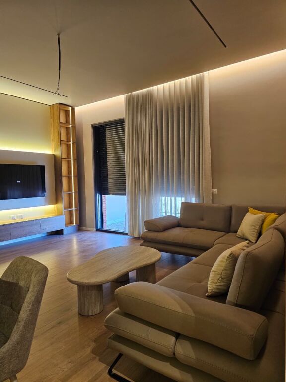 🏡 JEPET ME QIRA | APARTAMENT PREMIUM 2+1+2 – KOMPLEKSI DELIJORGJI, TIRANË