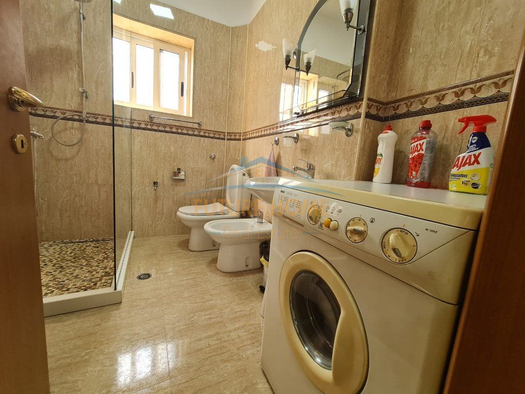 Affitto, Appartamento 2+1, Via Durresit, Tirana