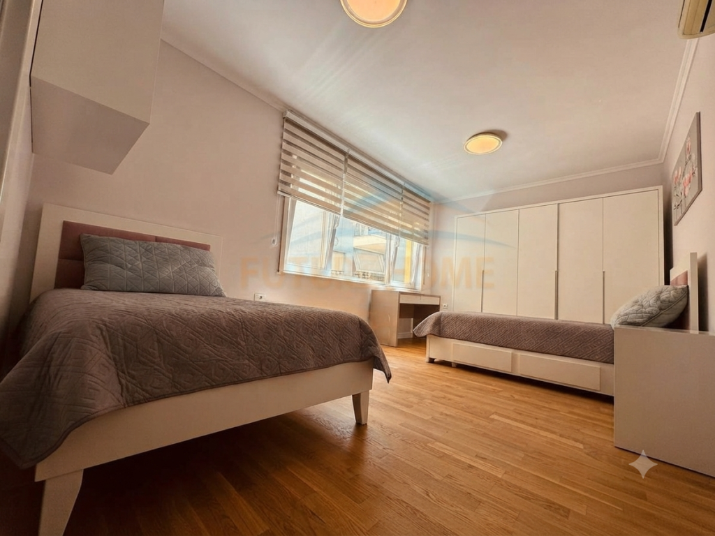 Shitet, Apartament 3+1+2 + Post Parkimi, Rruga Eduard Mano, Kopshti Zoologjik