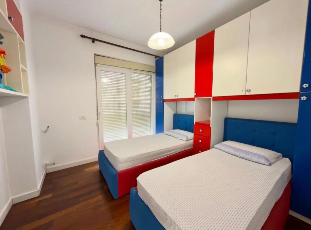 Apartment for rent Astir