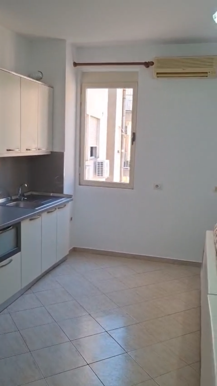 Appartamento 1+1 in affitto a Fresk