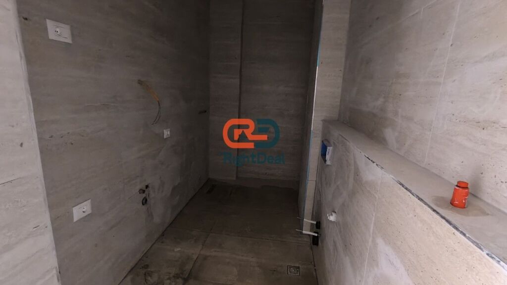 Okazion, Tek Tirana Porta E Re, Shitet Apartament 2+1+2 Me Planimetri Te Rregullt !!!