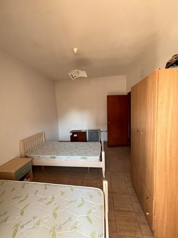 Shitet Apartament Duplex pranë Shkollës Bajram Curri