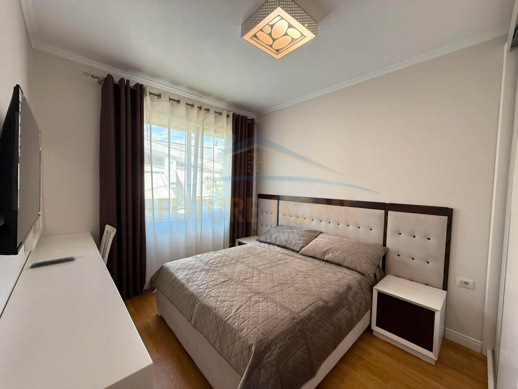 Shitet, Apartament 3+1+2 + Post Parkimi, Rruga Eduard Mano, Kopshti Zoologjik
