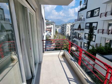 For sale: 2+1 apartment on the FZ side, 90m2.