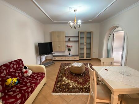 Apartment 2+1 for rent near Dinamo Stadium.