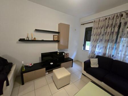 Appartamento in affitto 1+1 ad Astir (ID B2101098) Tirana.