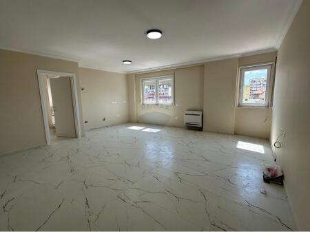 OFFICE SPACE FOR RENT IN THE CENTER!