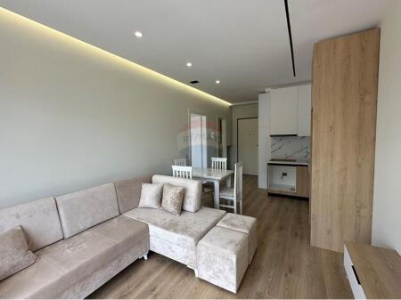 1+1 apartment for rent at 5 Maji.