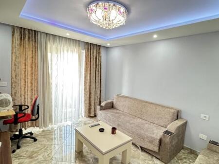 At the United School Crossroads, Imer Ndregjoni Street near Credins Bank, a 1+1 apartment is for sale for €115,000.