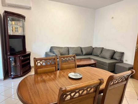 1+1 Apartment Mistira e Drejtesis (Fortuzi)