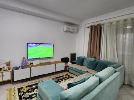 Apartsment 1+1 me qira te ish parku