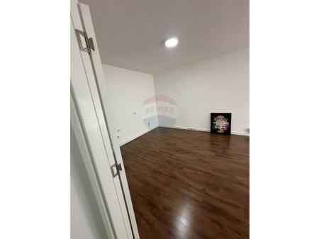 Office for rent near the Pediatrics.