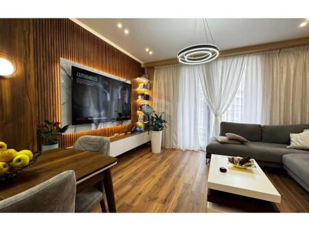 2+1 apartment for sale at Fusha Aviacionit!