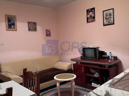 A 1+1 apartment is for rent in Myslym Shyr.