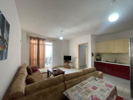 Apartamen 1+1 me qira ne Astir