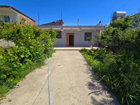 PRIVATE VILLA FOR RENT IN SHENAVLASH NEAR TIRANA-DURRES HIGHWAY