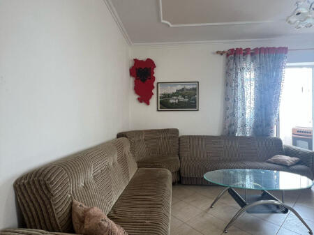 Appartamento in Affitto 2+1 al Pazari i Ri (ID B221309) Tirana
