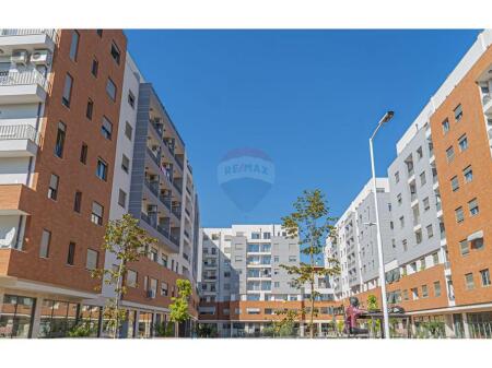 Store for sale, Dibra Street