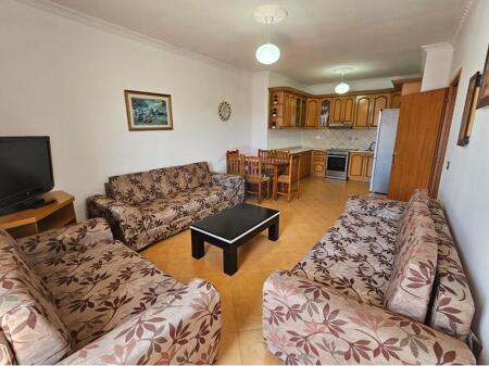 Apartament 2+1 per qira ne Astir!