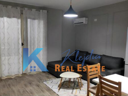 1+1 Apartment with Parking for rent at Fusha e Aviacionit