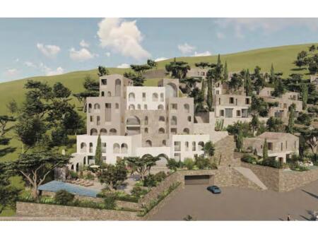 Vila per shitje, Folie Village!