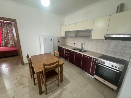 1+1 apartment for rent, 80 m2 at Vila Goldi on Rr. E Dibres.