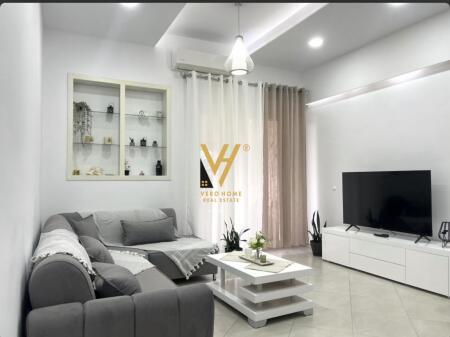 1+1 APARTMENT FOR RENT NEAR THE BOTANICAL GARDEN 60,000 LEK