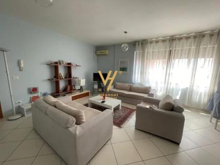 APARTMENT FOR SALE 2+1+BALCONY ON BARRIKADAVE STREET 300,000 EURO