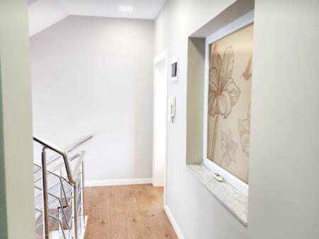 3-STOREY VILLA FOR RENT IN SELITE
