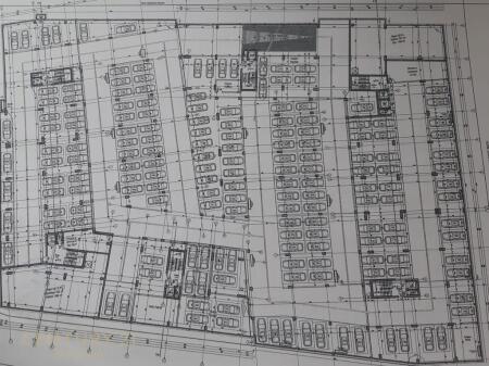 6 parking spaces are for sale near the Vila L complex in Astir.