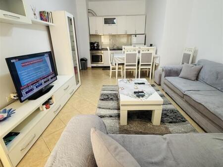 AFFITTASI APPARTAMENTO 1+1 45000 LEK ASTIR