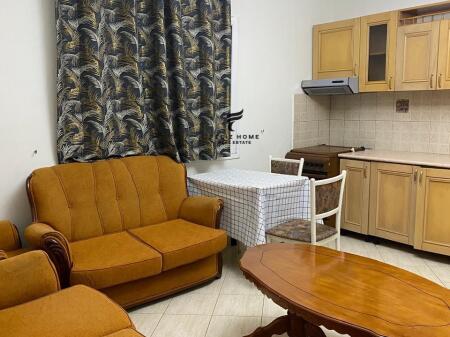 APARTMENT FOR RENT 1+1 TRAIN STATION 400 EURO