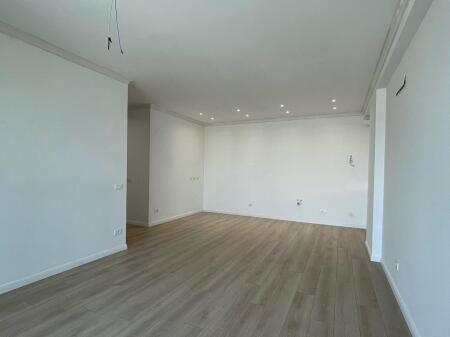 AMBIENT BIZNESI ME QIRA TEK REZIDENCA FUTURE HOME, ASTIR 