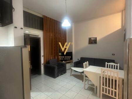 GARAGE OF 40M2 FOR RENT AT 5 MAJI 350 EURO