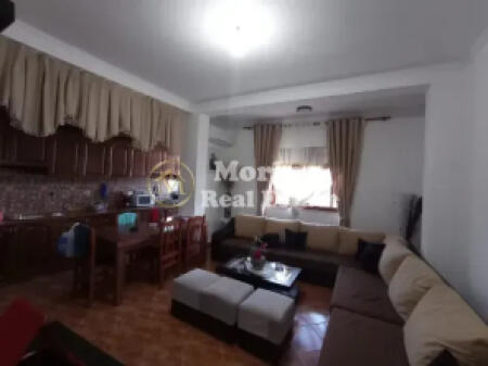 Affitto parte di Villa 3+1+BLK, Ali Demi, 600 Euro 0694050132