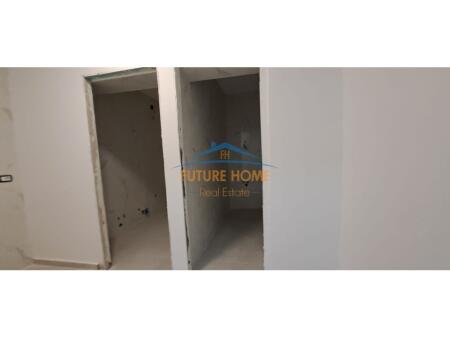 Rent, Commercial Space Dritan Hoxha Street, Laprake