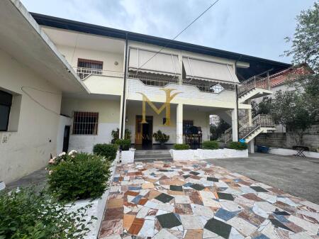 OCCASION!!!! A PRIVATE TWO-STOREY HOUSE + A LOCAL FOR SALE IN THE OLD DURSËS SWAMP!!