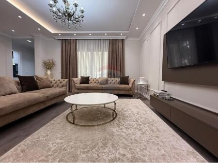 Jepet Apartament 2+1+2 Me Qera Tek Air Albania