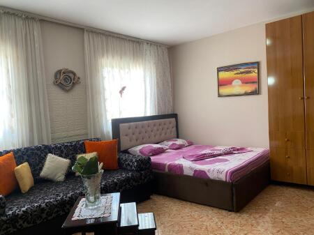 GARSONIERE ME QERA 60 M2 KOMUNA E PARISIT 400 EURO