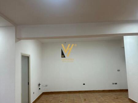 80 M2 SPACE FOR RENT AT IRFAN TOMINI 600 EURO