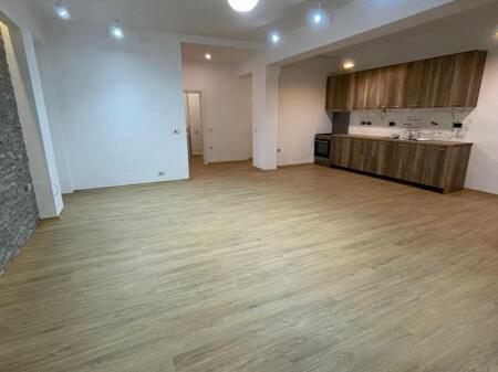 2+1 apartment for rent, only with a buffet, new building in Selite.