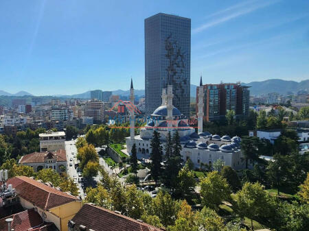 2+1 apartment for rent in the center of Tirana.