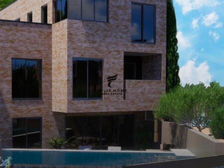 VILLA FOR SALE 293 M2 FARKE 712,000 EURO