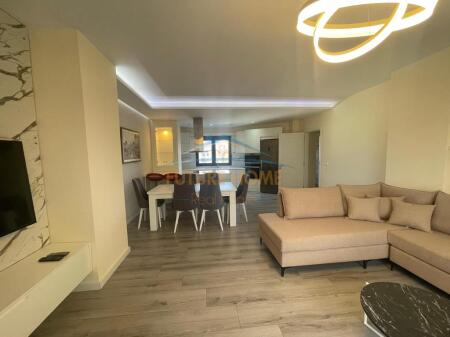 For rent, Apartment 2+1+2, Center