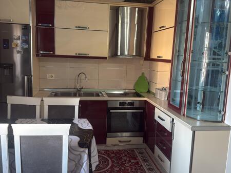 Apartament 2+1 me qira Astir 