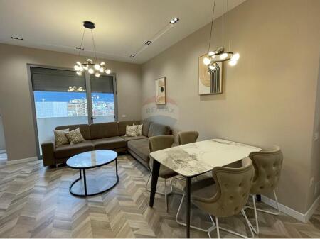 Jepet Apartament 2+1|+2 Me Qera Ne Qender