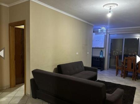 2+1 apartment for rent in Caza Italia